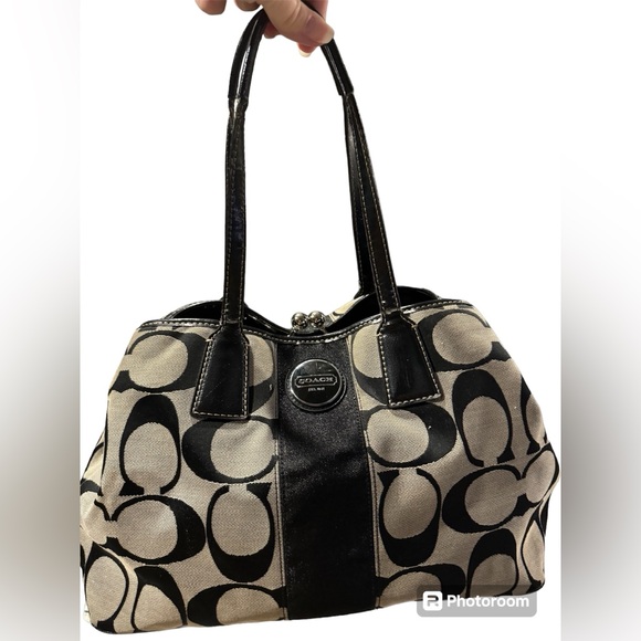 Coach Handbag; black and grey; Kiss lock; Great Buy; GOOD USED CONDITION! - Picture 2 of 14